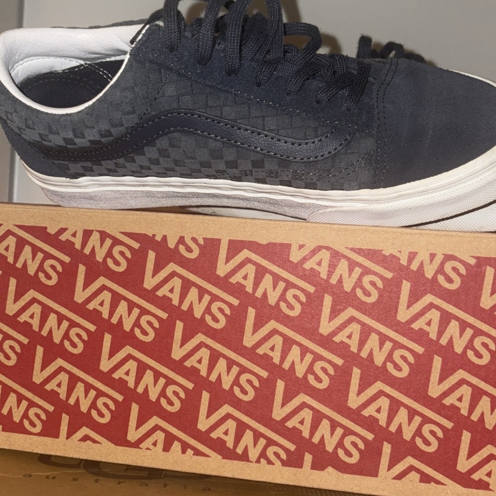 Vans Monochrome embossed Checkered Sneakers